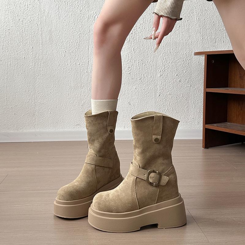 Autumn thin short boots inner height increase small versatile new women's boots short tube locomotive thick bottom short tube black