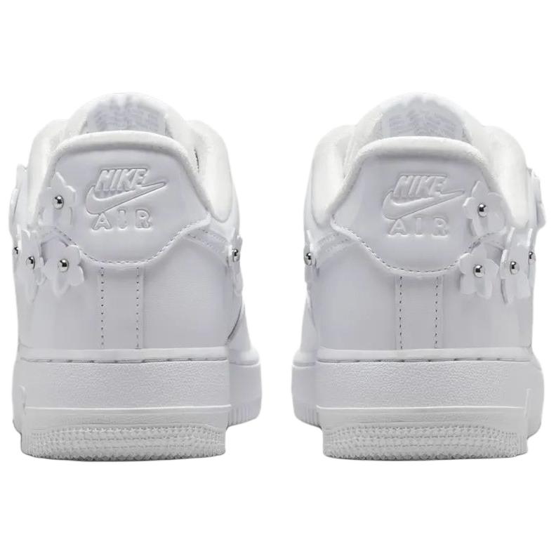 Nike Air Force 1 07 Bianco Grigio Lupo Argento Metallico Sneakers da Donna IR8637-100