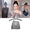 (Elección de Invierno de aespa) Sudadera sin hombros con estampado de letras noirmute