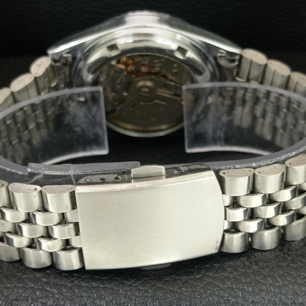 VINTAGE REFURBISHED SEIKO 5 AUTOMATIC JAPAN MENS BLACK DIAL WATCH a444526-1