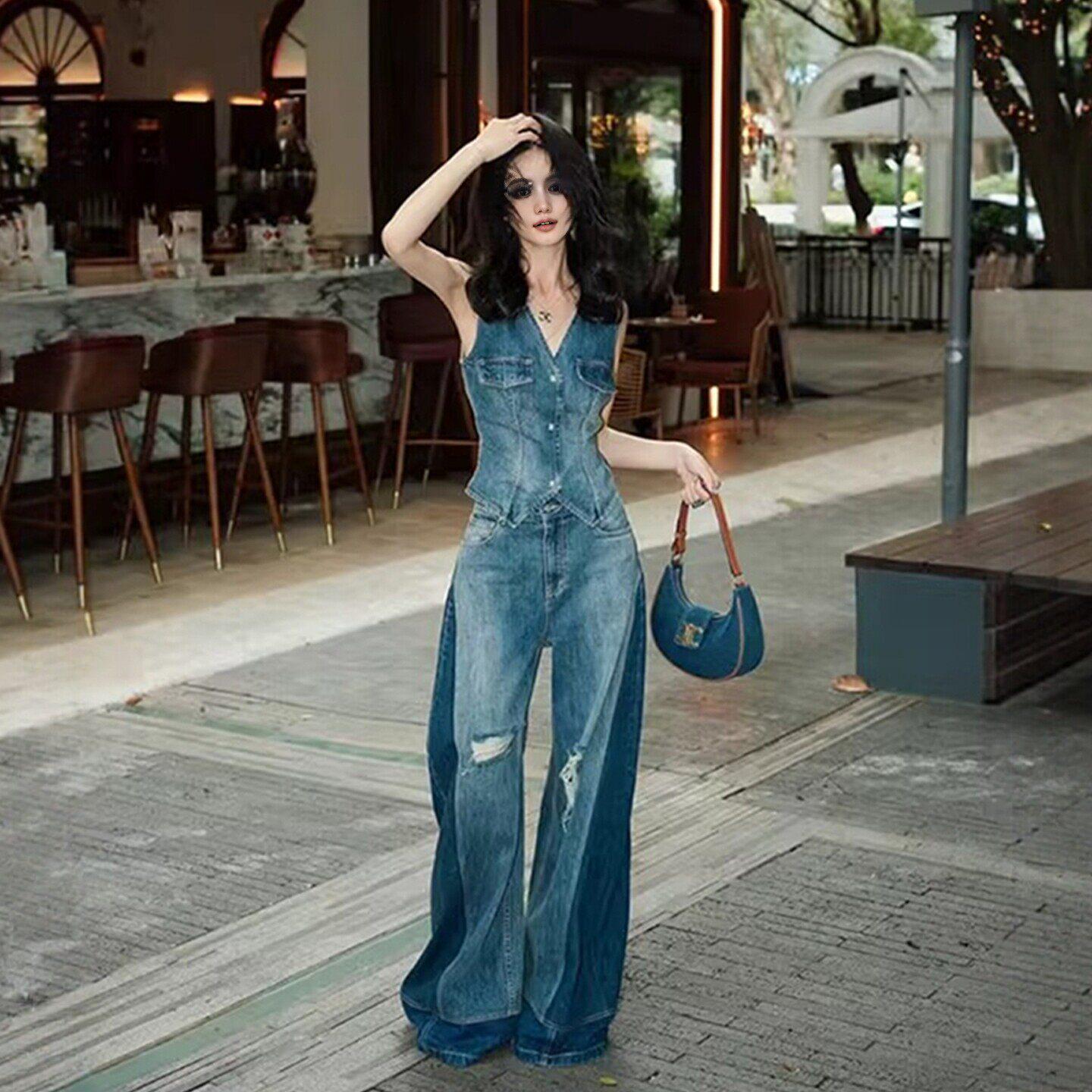 

Elegant Sleeveless V-Neck Denim Vest & High-Waisted Ripped Patchwork Wide-Leg Jeans Two-Piece Set XL