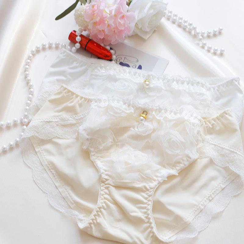 2026 Low-Rise Milk Silk Women's Sexy Young Girl Student Triangle Briefs