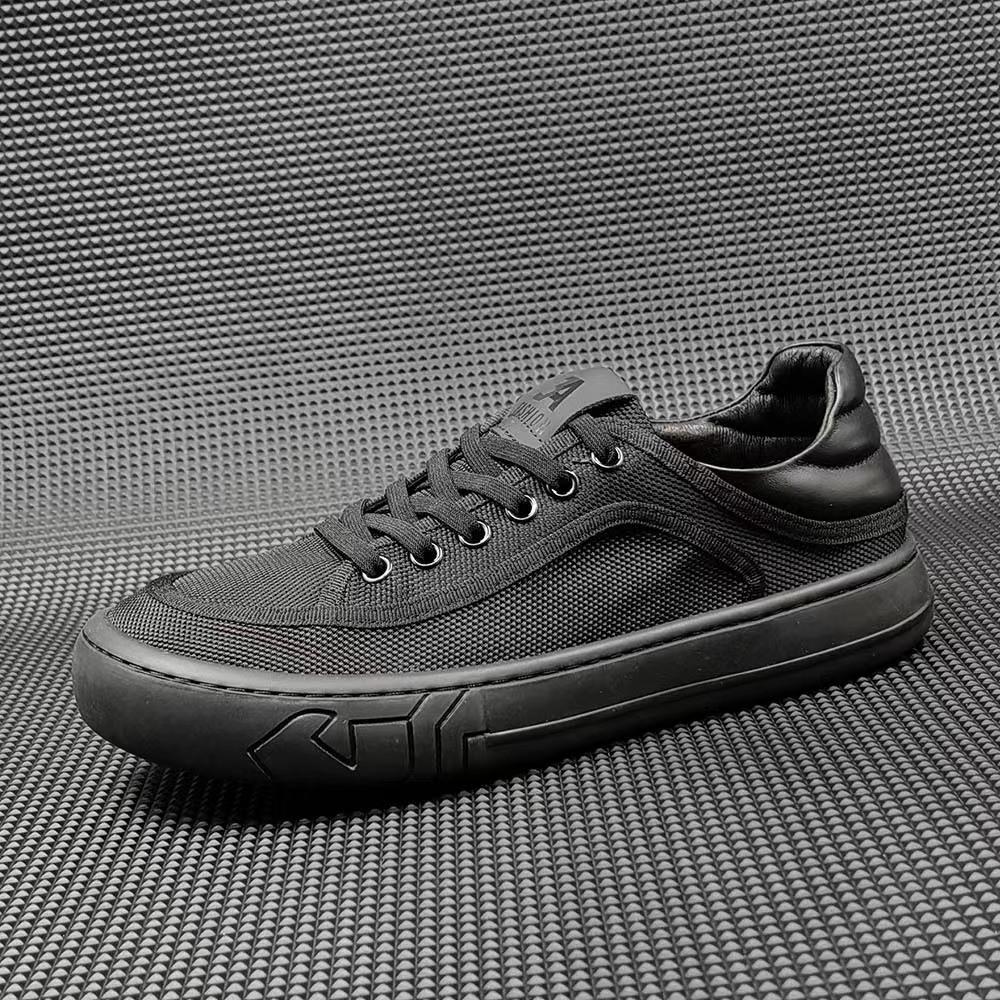 

Дизайнер моды Новые плоские парусиновые мужские кеды Весна Осень Мода Мягкая подошва Повседневные уличные кроссовки для мужчин Zapatillas Comodas 44