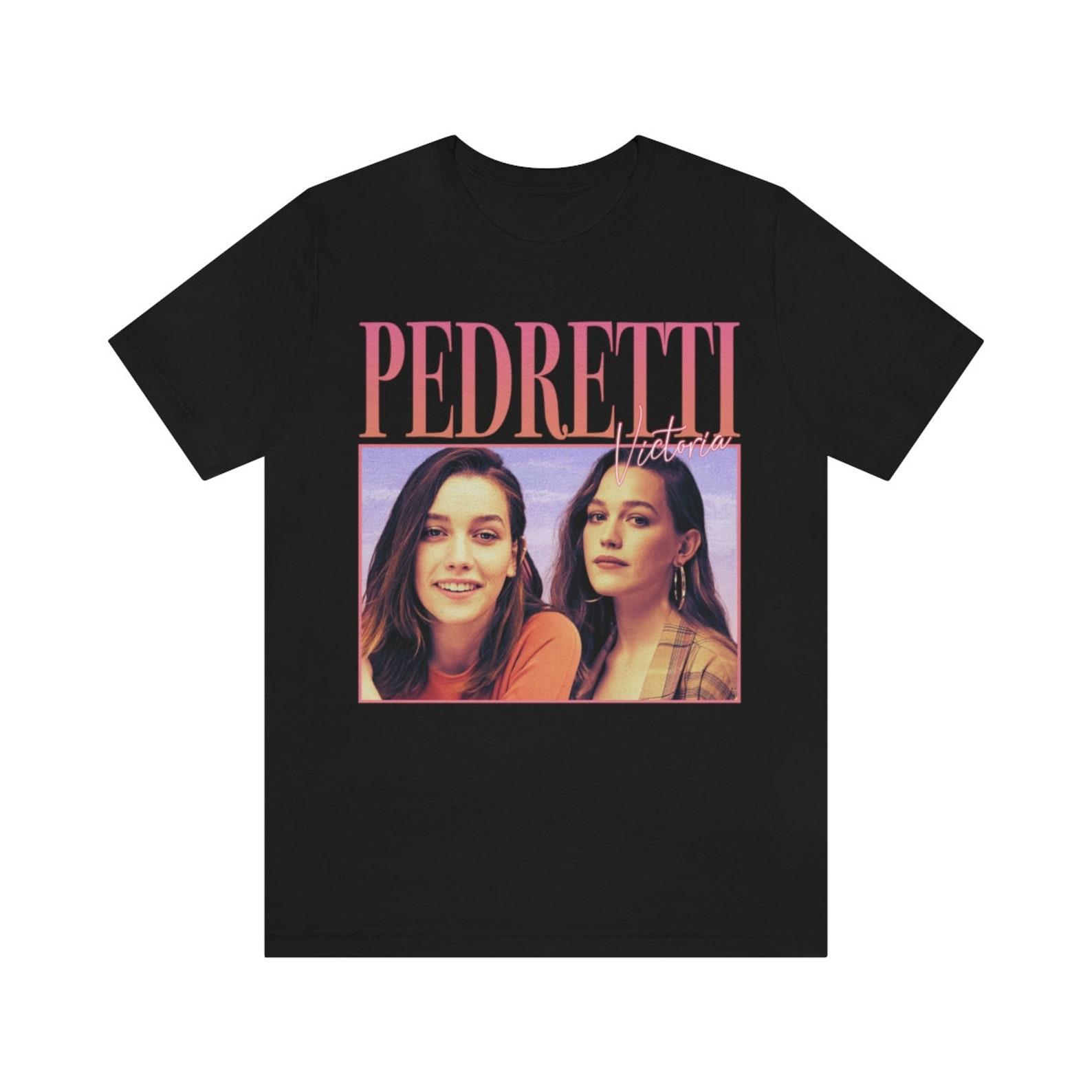 90 s Retro style T-shirt Victoria Pedretti XL
