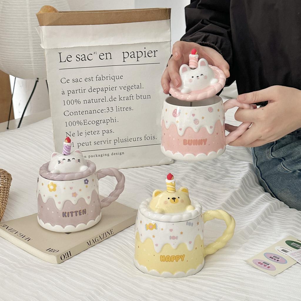 Ins Roztomilý Keramický Hrnek na Vodu Nový Narozeninový Dárek pro Dívky Hrnek Vysoké Hodnoty s Víčkem Hrnek na Dort