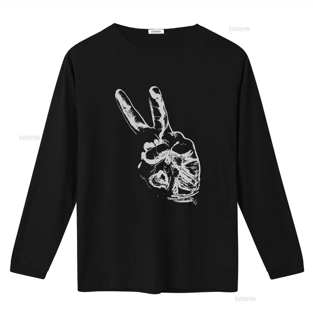 Peace Out Hand Sign T Shirt Artistic Design Pacifist Victory Humanist  Vintage Washed Fashion Comfortable Homme