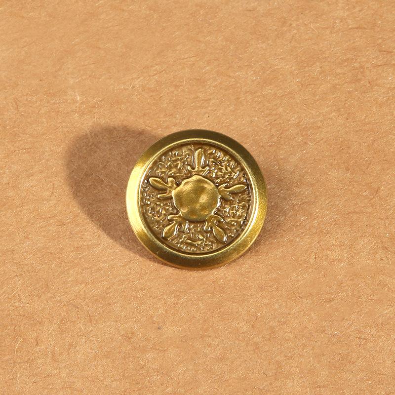 

10 шт. Высококачественные ретро старые металлические пуговицы, пуговицы с узором солнца, для мужских и женских пальто, костюмов, шерстяные круглые универсальные пуговицы 23Mm gold