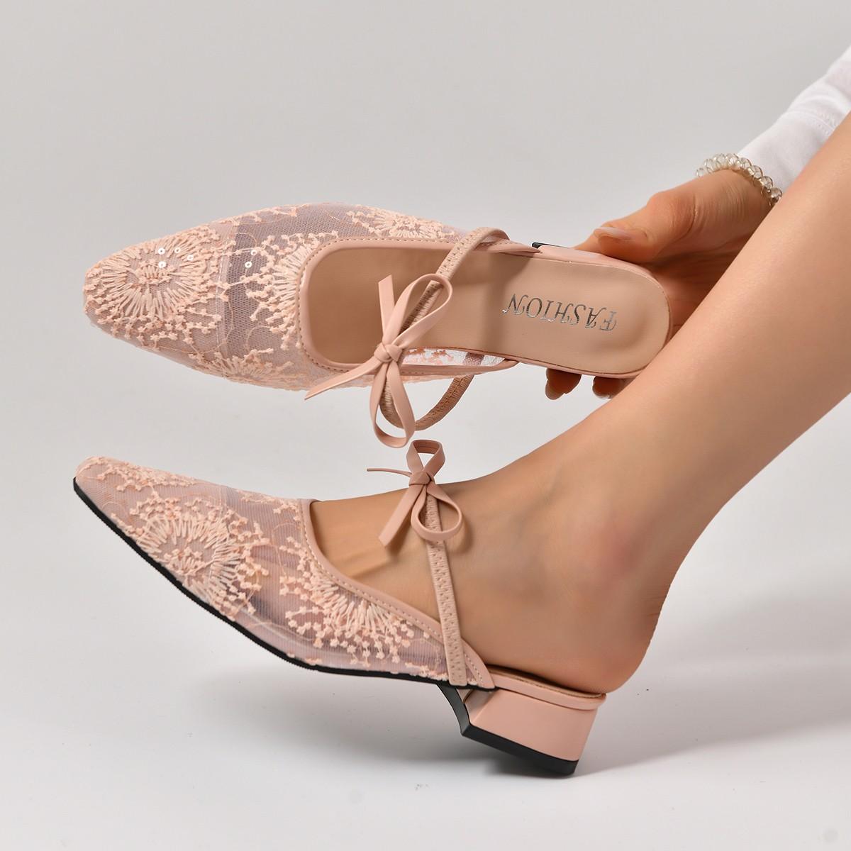 

Fashion French High-end Wrapped Chinese Mesh Slippers, Lace 2025 Summer New Pointed Toe Commuter Women s Sandals for Going Out 35