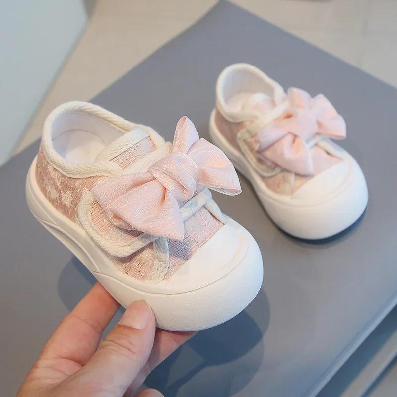 1-5Years Canvas Shoes Soft Soled Children's Shoe Spring Autumn Baby Butterfly Knot Shaped Skateboard Shoes Girls Stylish Shoes