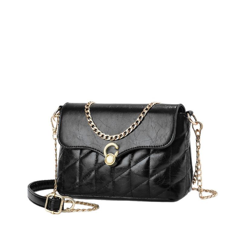Fashionable Lock Buckle Chain Shoulder Bag Women's New 2026 Luxury Sensation Lightweight Crossbody Bag Womens Underarm Bag