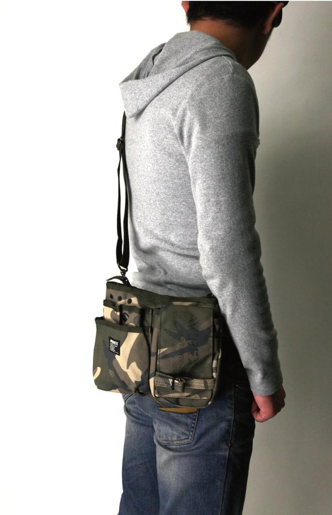 Avirex AVX342 Khaki Shoulder Bag