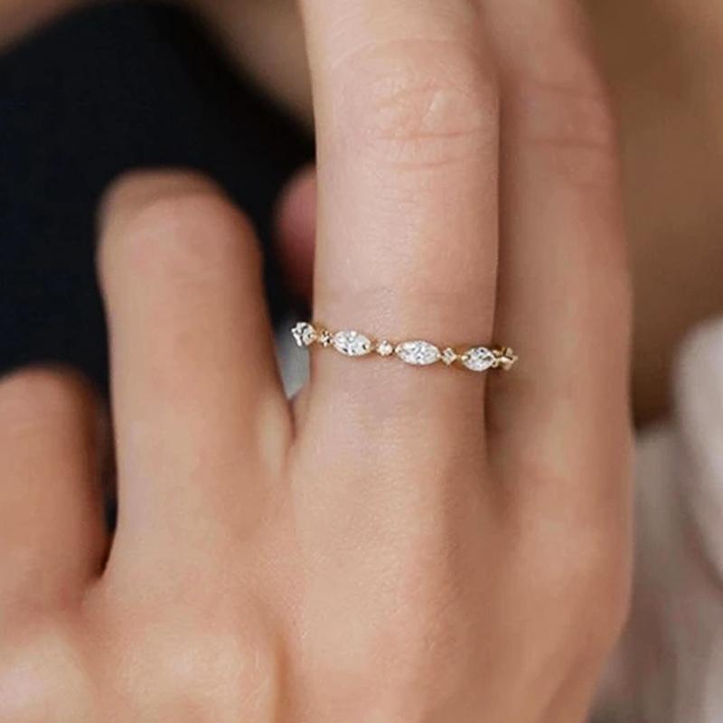 Schlichter stilvoller Damen-Fingerring mit Marquise-Rund-Zirkonia Exquisite Damenringe Mode Vielseitiger Schmuck Bulk