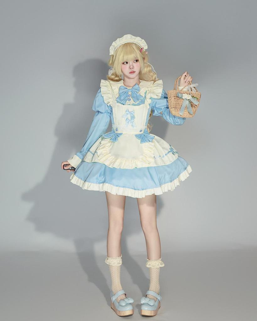 Elegant French Lolita Dress with Flutter Sleeves and Waist-Hugging Apron