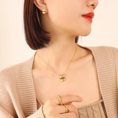 Japanese And Korean Xiaoxiangfeng Jewelry Fashion Trend Simple Striped Small Kettle Pendant Necklace Earrings Jewelry Set