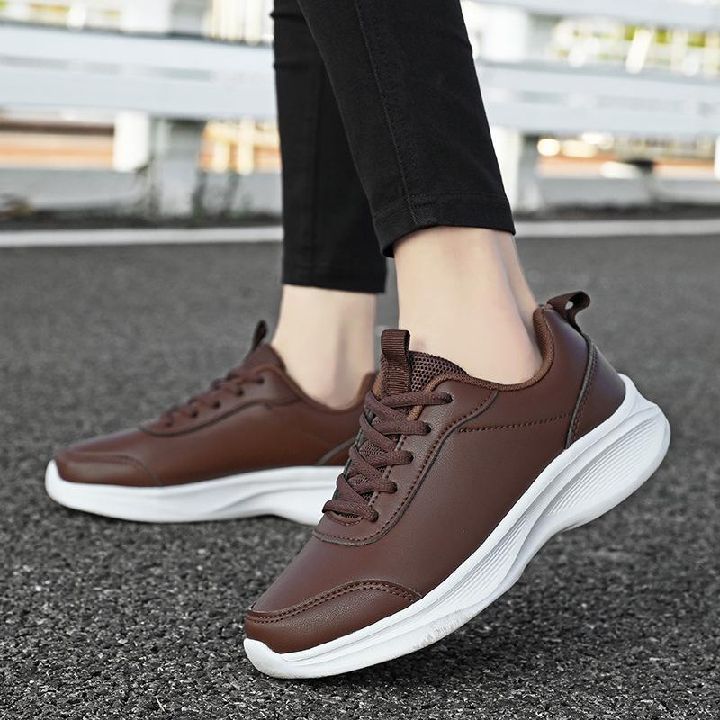 Non-slip sneakers, black, thin and heightened dad shoes, spring and autumn thick soles, comfortable and casual large size.