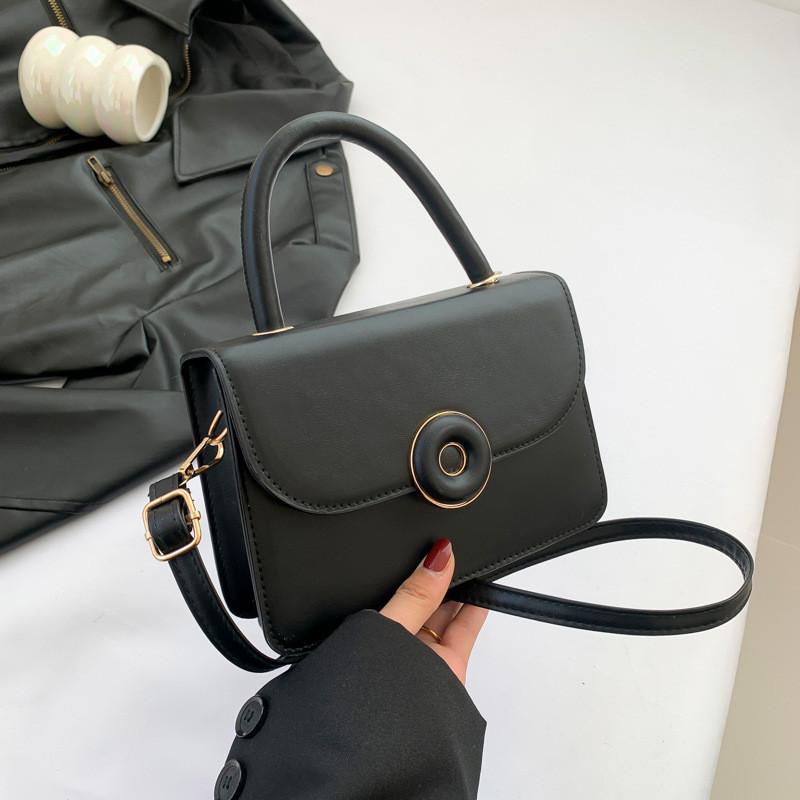 Trendy Minimalist Handheld Crossbody Bag For Women Perfect For Casual Outings