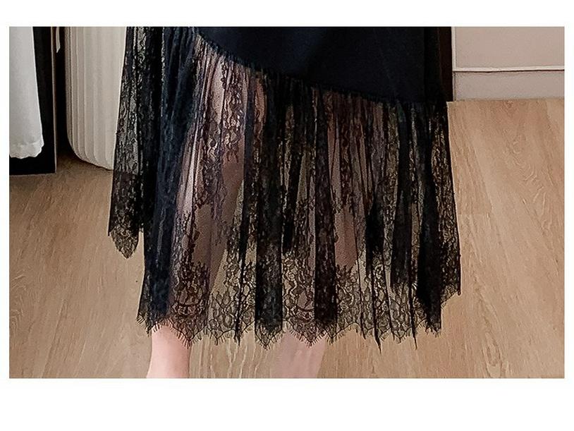 2024 French Designer Black Lace Patchwork Dress: Elegant, Slimming, Short-Sleeve