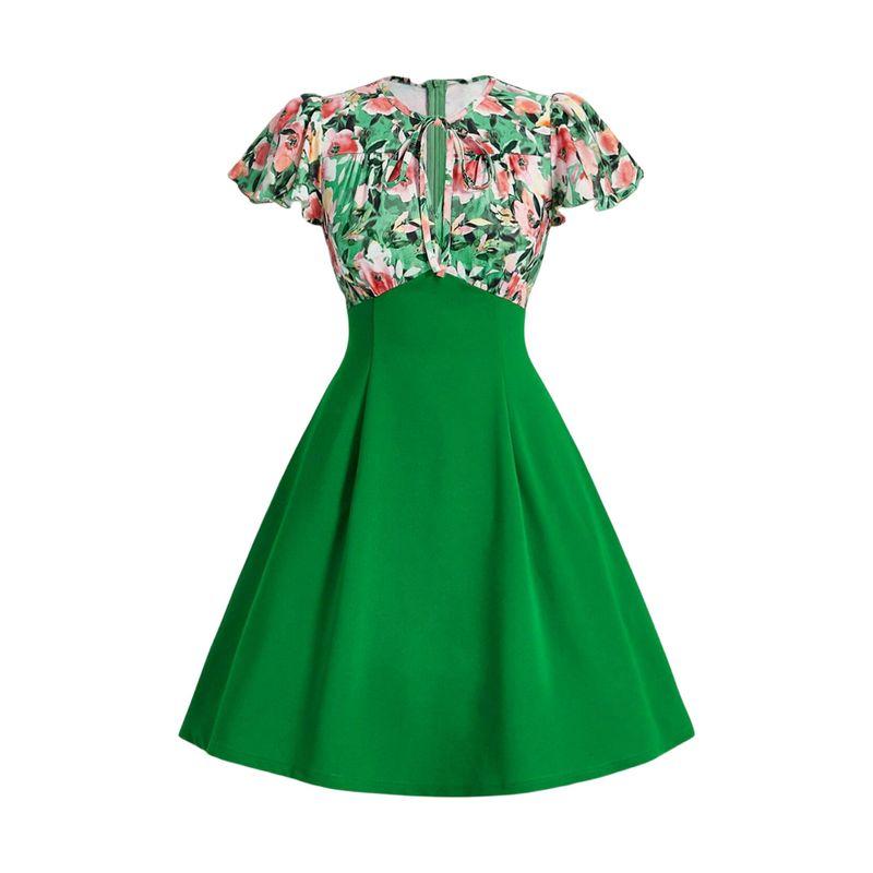 

Small Sweet Summer Fashion V-neck Floral Patchwork Lace-up Cutout Ruffled Short Sleeves Mid Length Long Length Dress Green S