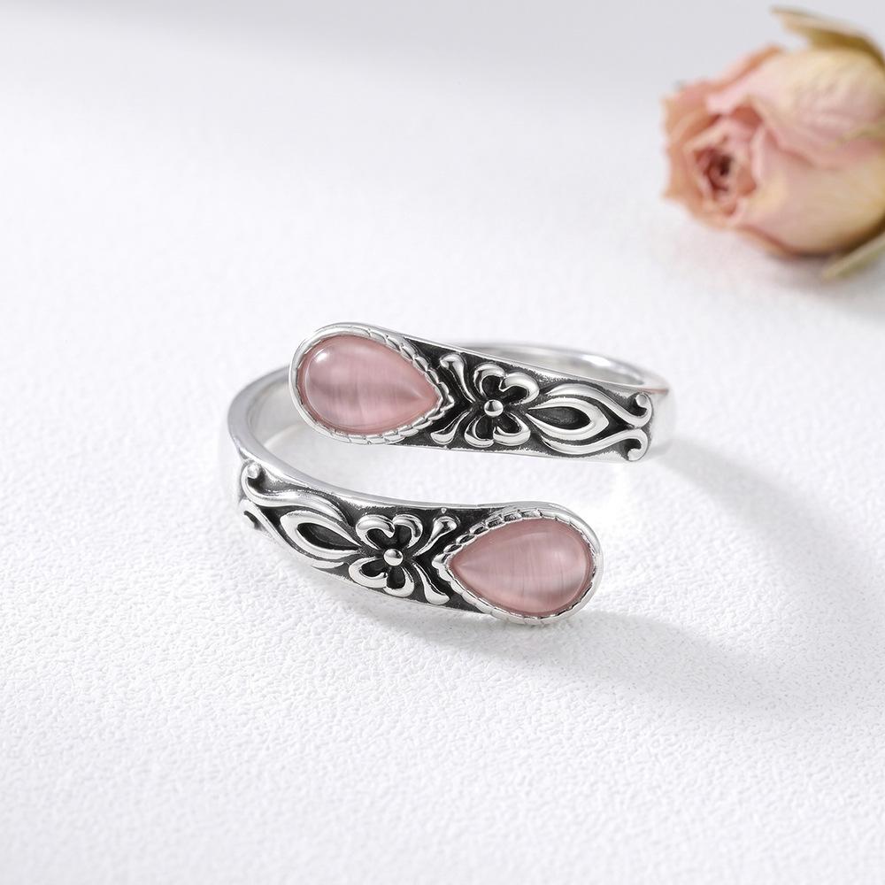 European and American Moonstone Pear-shaped Ring Female Victorian Retro Relief Bow Bosnian Style Ring