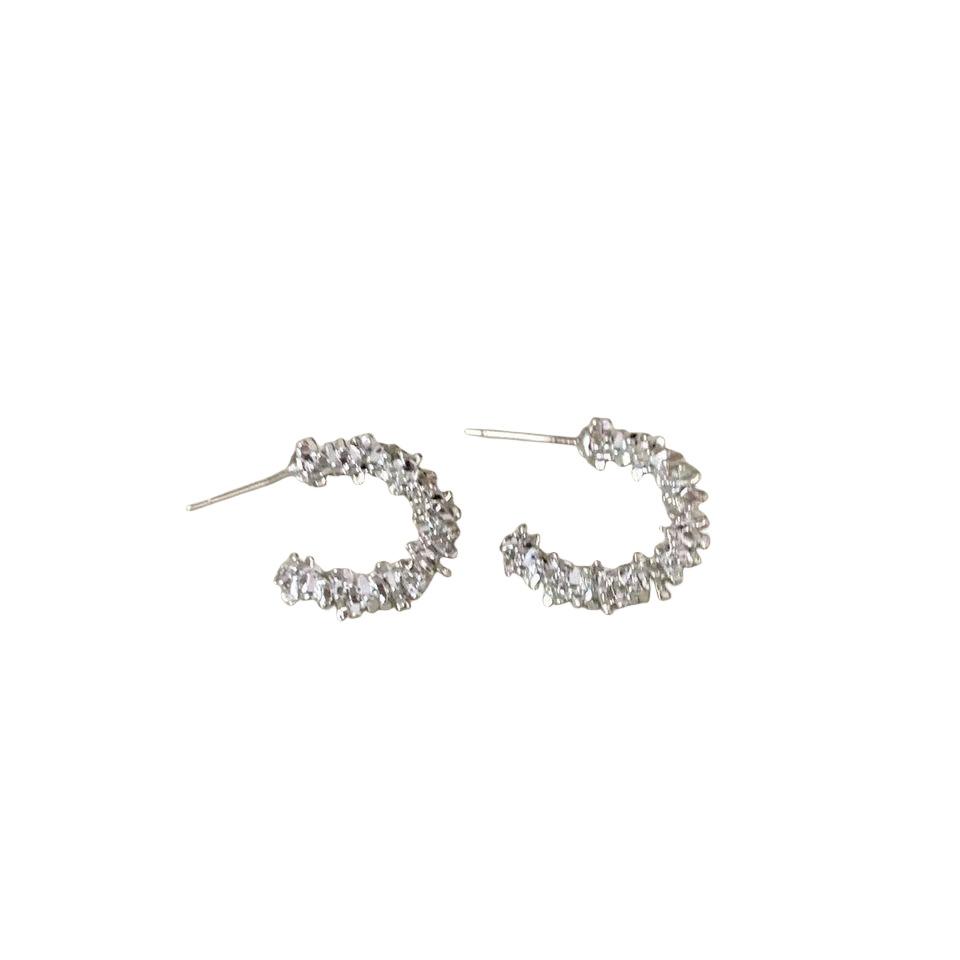 Personality Versatile Irregular C-Type Stud Earrings Femininity Shiny Niche Design Earrings Fashion High-End Ears