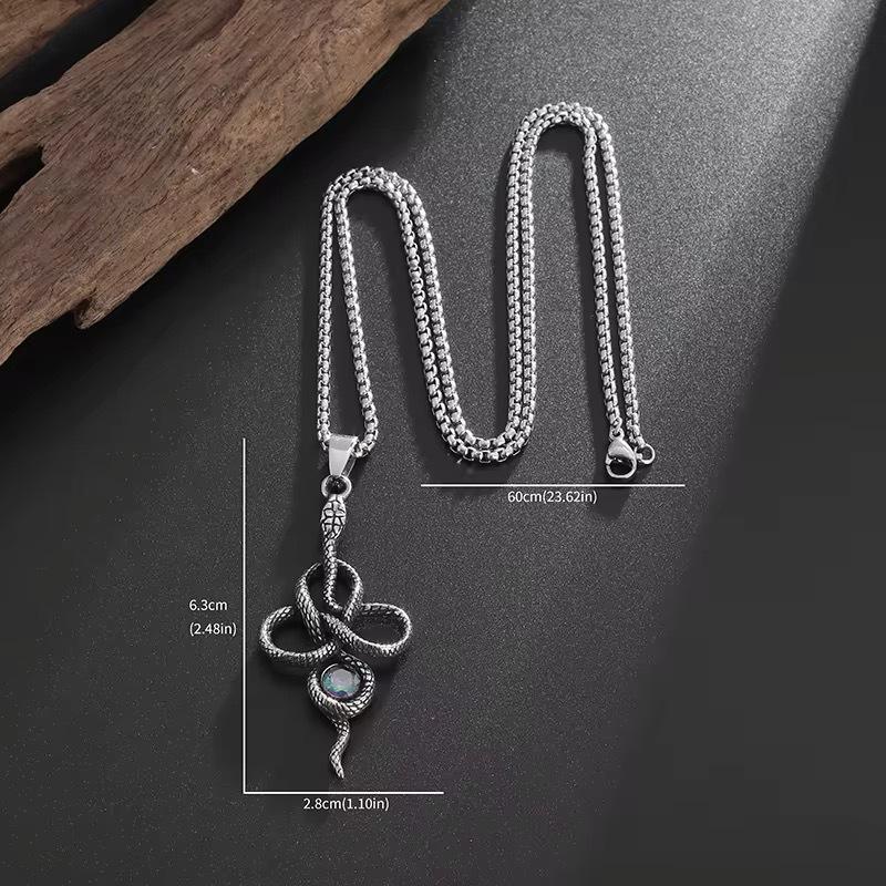 Punk New Vintage Geometric Wrapped Snake Pendant Necklace for Unisex Fashion European and American Retro Animal Jewelry Gift