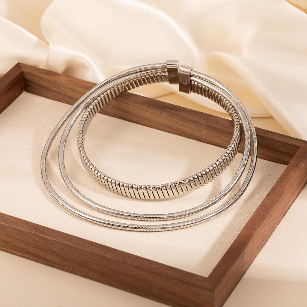 Layered Punk Chain Choker - European & American Style Metal Necklace for Women