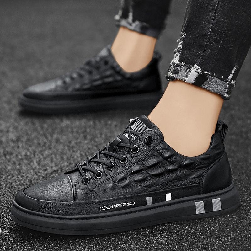 Weiße Sneaker Herren Freizeitschuhe Atmungsaktive Herren Sportschuhe Rutschfest Trendige Outdoor Walking Trainer Herren Leder-Sneaker