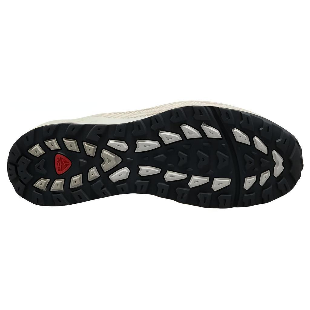 Nike ACG Air Exploraid Sail Light Orewood Sneakers Unisex Crema Marrone Chiaro-Orewood Fantasma FJ1920-100