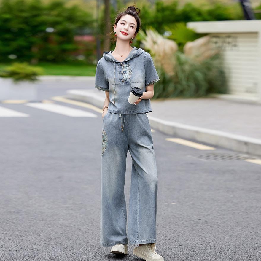 

Джинсовый комплект с широкими брюками женский летний новый, уменьшающий возраст, с темпераментом, тонкий, повседневный комплект-двойка XXL