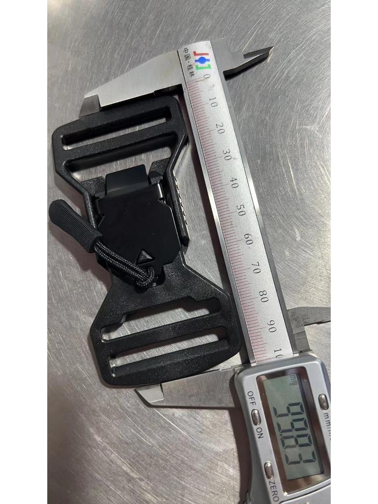 Adjustable Magnetic Plastic Buckle for Handbags & Tactical Belts (20-51MM)