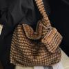 Pleated cloud tote bag tide, large capacity soft bag, girl's solid color simple big bag, bag girl