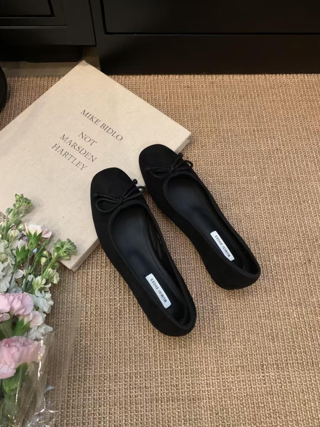 

Французские замшевые балетки с внутренней отделкой, женские туфли 2025 года, новые весенне-осенние вечерние туфли с бантом красного цвета 40 чёрный