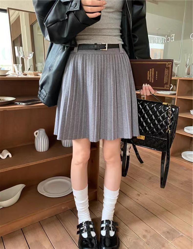 Highly Recommended: High-Waisted Soft Knit A-Line Pleated Skirt for Women - Autumn/Winter Korean Style, Solid Color, Five-Point Length
