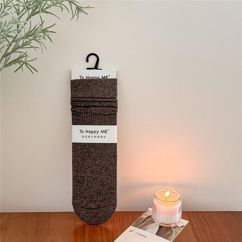 Ladies Fall Casual Miscellaneous Vertical Lines Preppy Style Boneless Breathable Tube Stack Socks