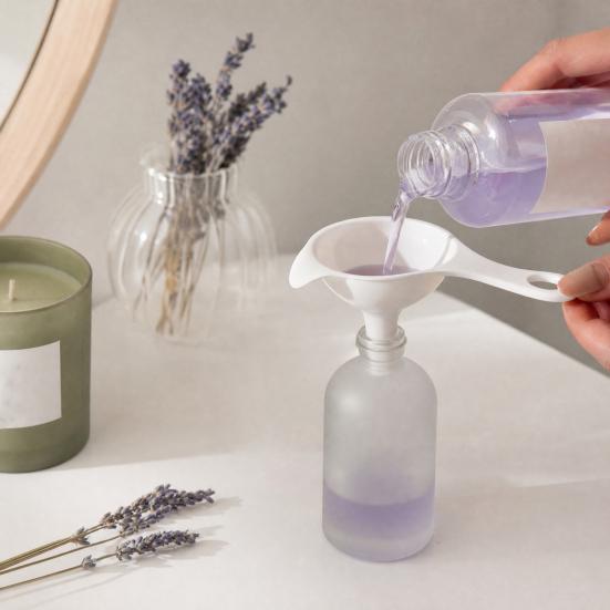 Plastic Funnel, Oil Liquid Funnel with Handle And Pouring Spout, Wide Mouth Kitchen Funnel for Transferring Liquids