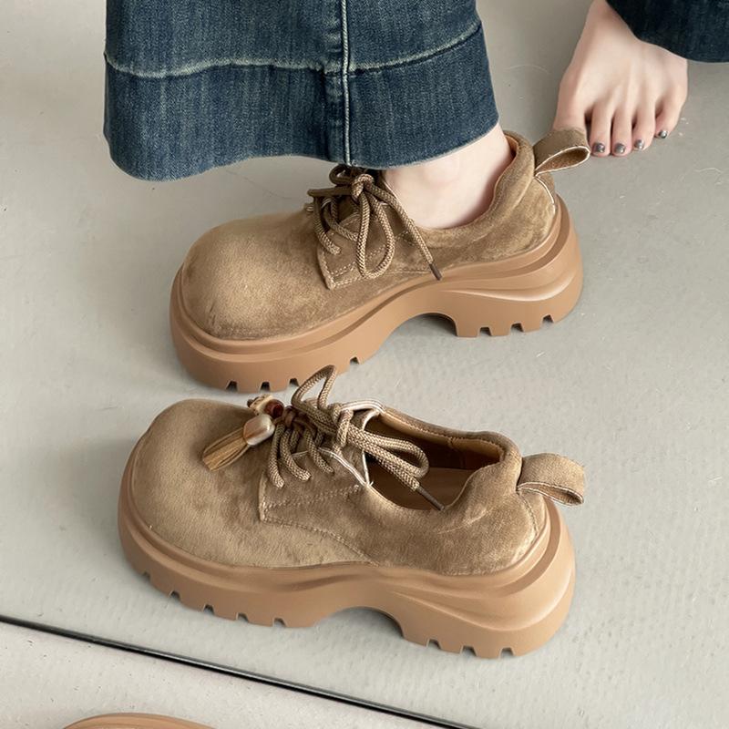 Literary Style Casual Versatile Big Head Shoes Women's Autumn and Winter 2025 New Retro Fashion Outer Loafers Single Shoes Tide