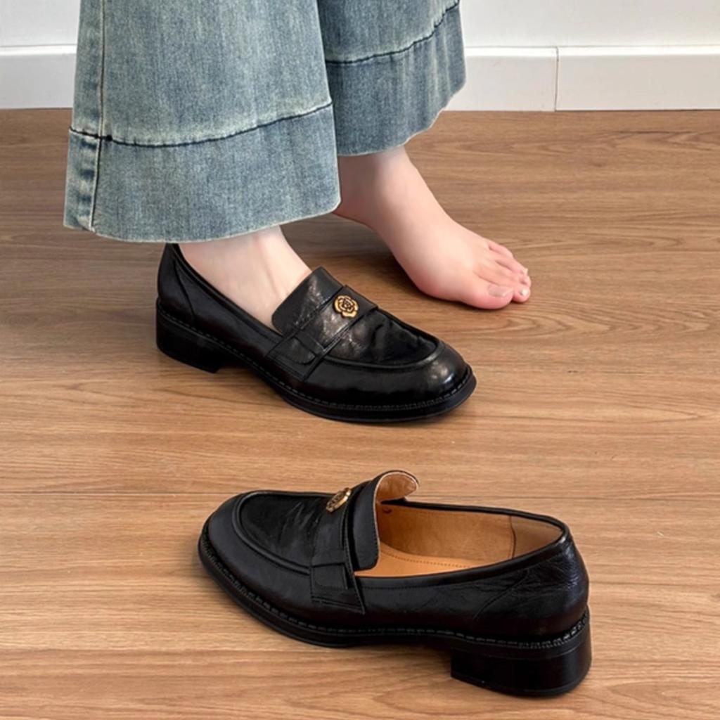Sheepskin version~ genuine leather new thick-soled camellia one-pedal loafers women's British style retro small leather shoes single shoes