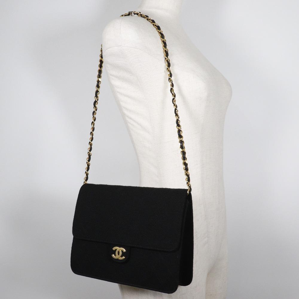 Chanel ChainShoulder Shoulder Bag Matelasse black/Gold Hardware Cotton Women Used