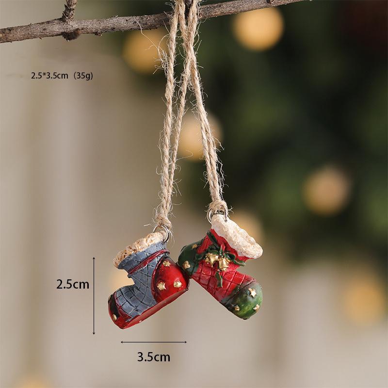 Christmas Tree Pendants Ornaments Resin Santa Snowman Xmas Tree Hanging Christmas Decorantions New Year 2024 Gift Home Decor