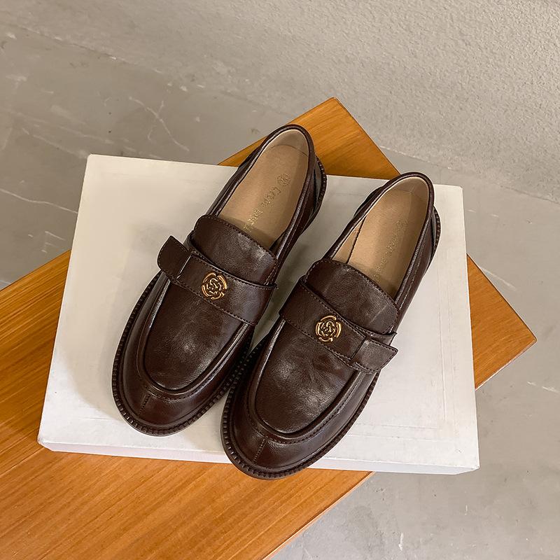 British style loafers women's camellia one-pedal casual single shoes platform retro black small leather shoes retro fashion