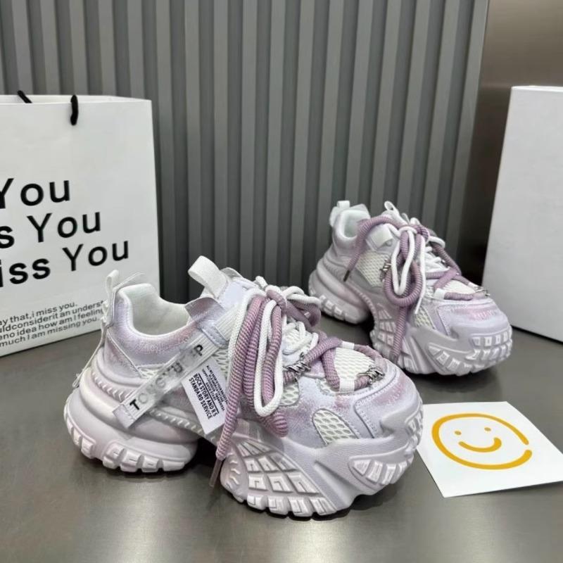 Dad Shoes Women's Ins Super Fire Thick-soled Muffin Straps Heavy Industry Rivets Little White Shoes Casual Shoes Sports Shoes 6cm Women's Shoes