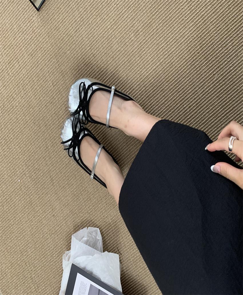 

Туфли Мэри Джейн мягкая плоская подошва мелкий вырез весна 2025 новая фея стиль бант балетки одинарные туфли женская обувь 39 серебряный