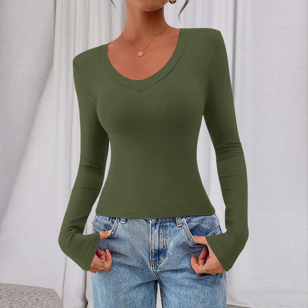 Women's Casual Fashion Deep V Neck Slim Fit Cropped Outing Top