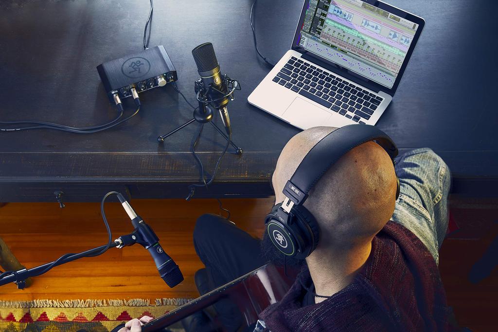 MACKIE Gesangs-Kondensator-USB-Audio-Interface-Set Producer Bundle Mikrofon, Mikrofon, Kopfhörer,