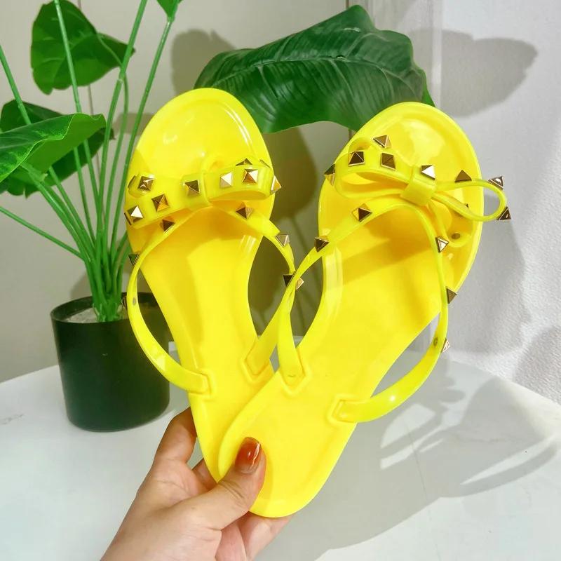 

Fashion Women s Luxury Low Transparent Rubber Slippers, Designer Flip Flops, Hawaiian Fashion Flats, PU Fabric, Rome, 2024 42