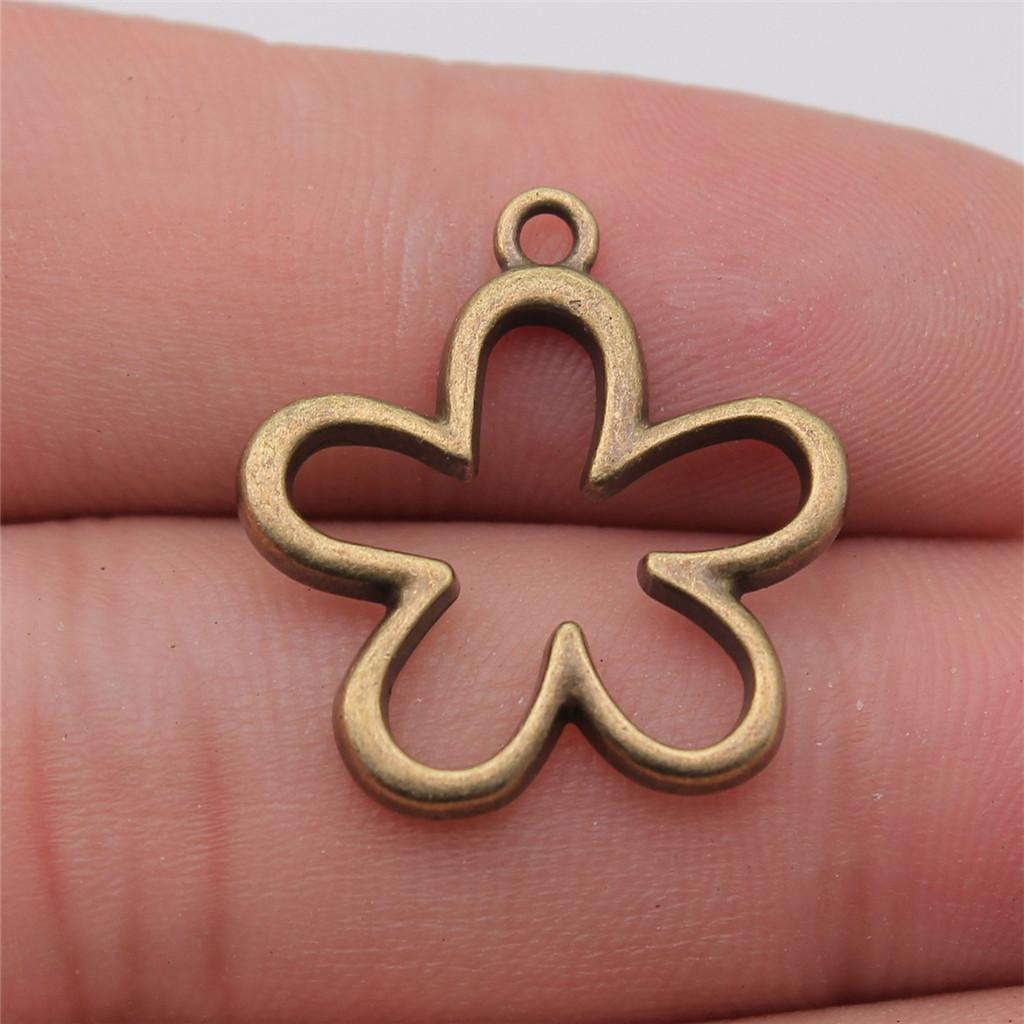 Charms Small Flower Pendants Wedding Jewelry Findings QC116