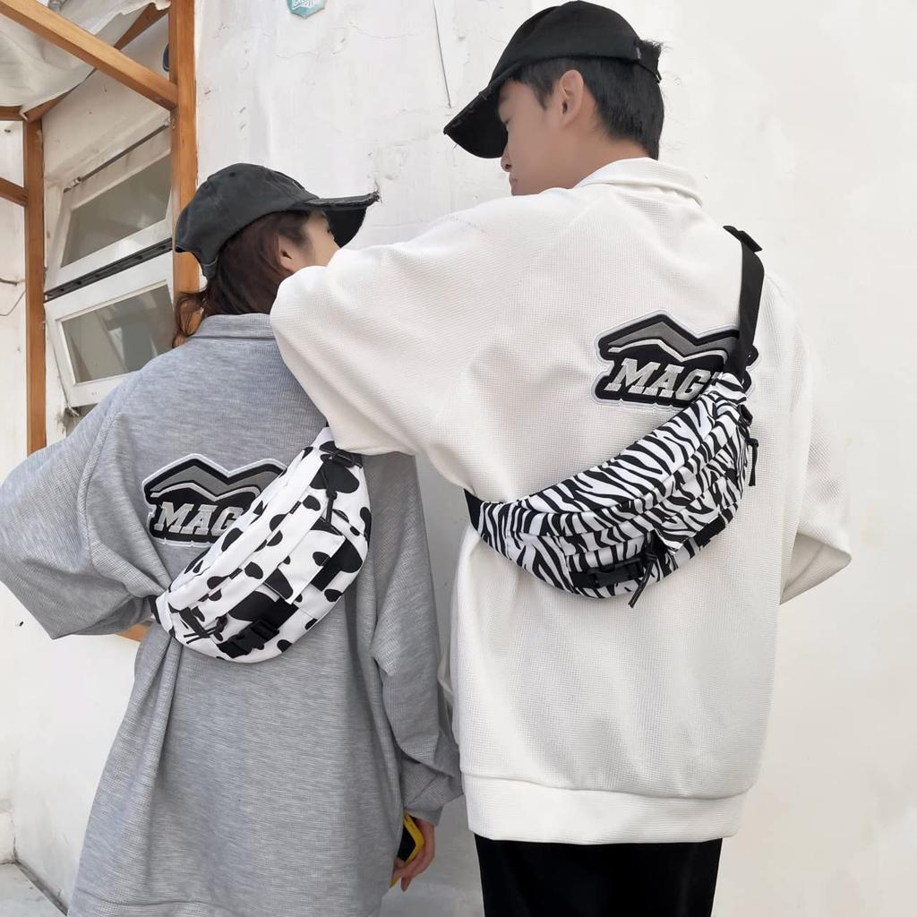 Multifunctional Waist Pouch for Crossbody Large Sports Waist Black and White Cartoon Graffiti Casual Hip Bag Men, Bag, Capacity, Bag, Plaid, Design,