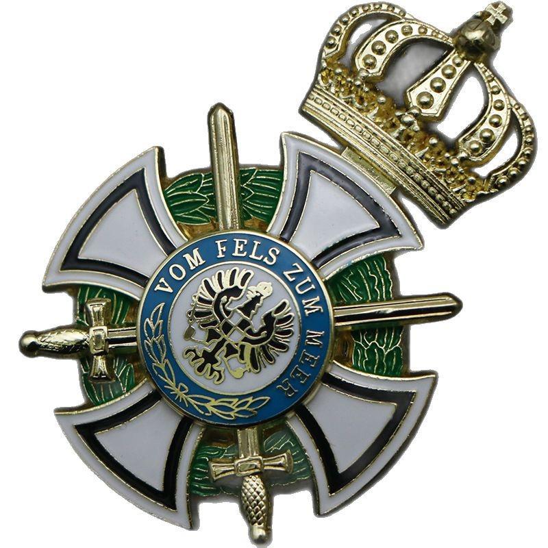 Prussian Knight's Class Order Hohenzollern Double Swords Badge - Film & TV Prop