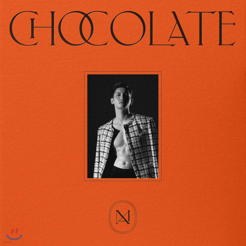 Max Changmin - 1st Mini Album: Chocolate [Orange / Gold ver. Randomly Sent]