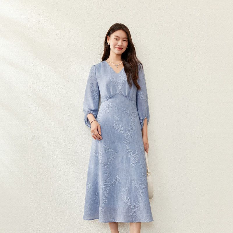 

[Pink Lady] Love Summer Style V-neck Three-Dimensional Embroidery Dress Slim Show Plus size women clothing Chubby Girl Summer New Blue XL